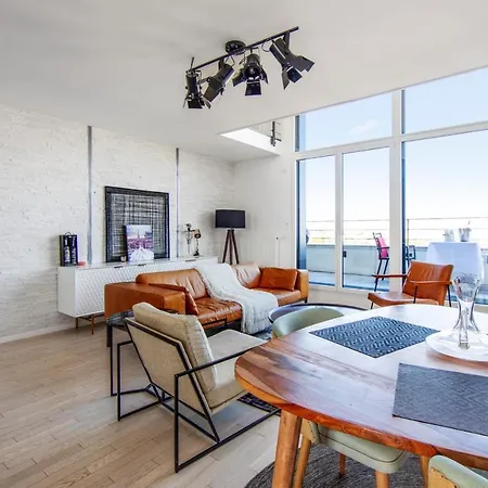 Exceptional Duplex With Terrace And Jacuzzi - - Welkeys *